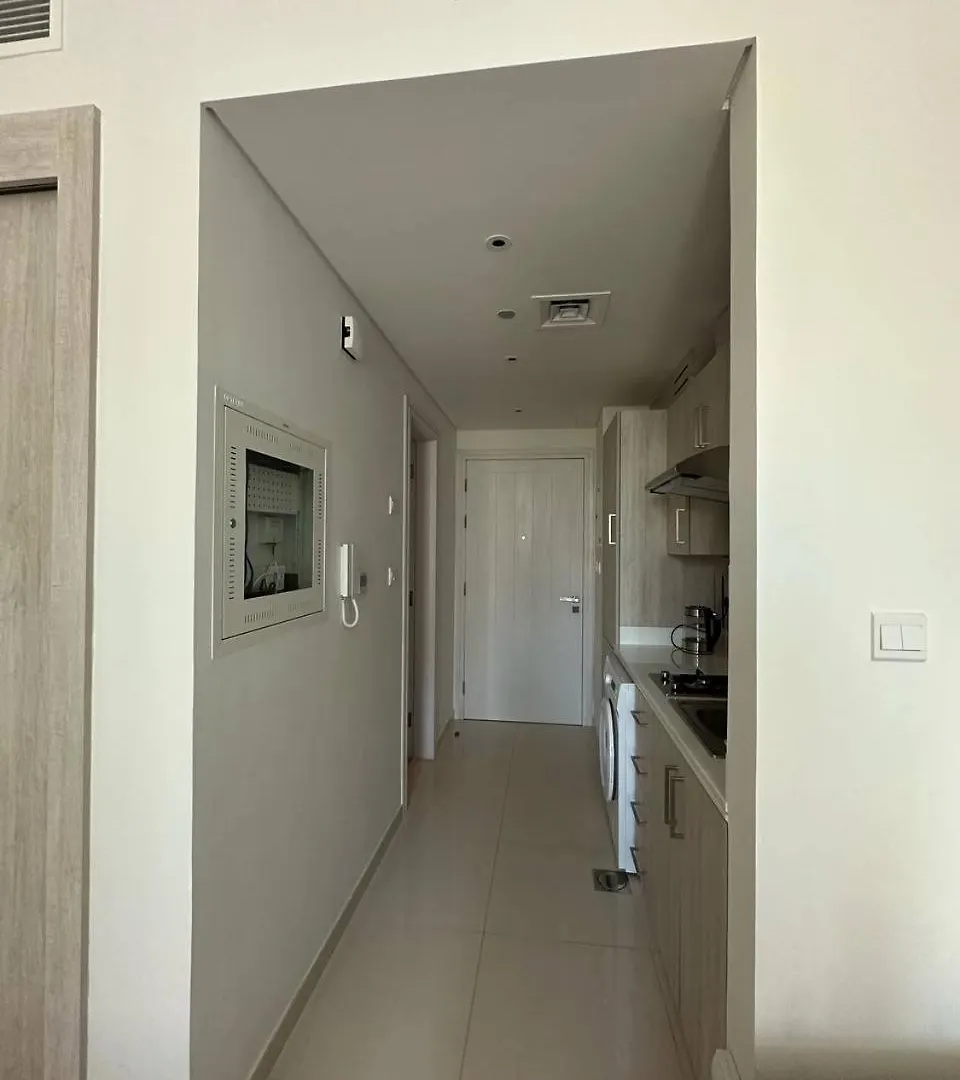 Seven Palm Residence With Private Beach And Infinity Pool, Palm Jumeirah Дубай