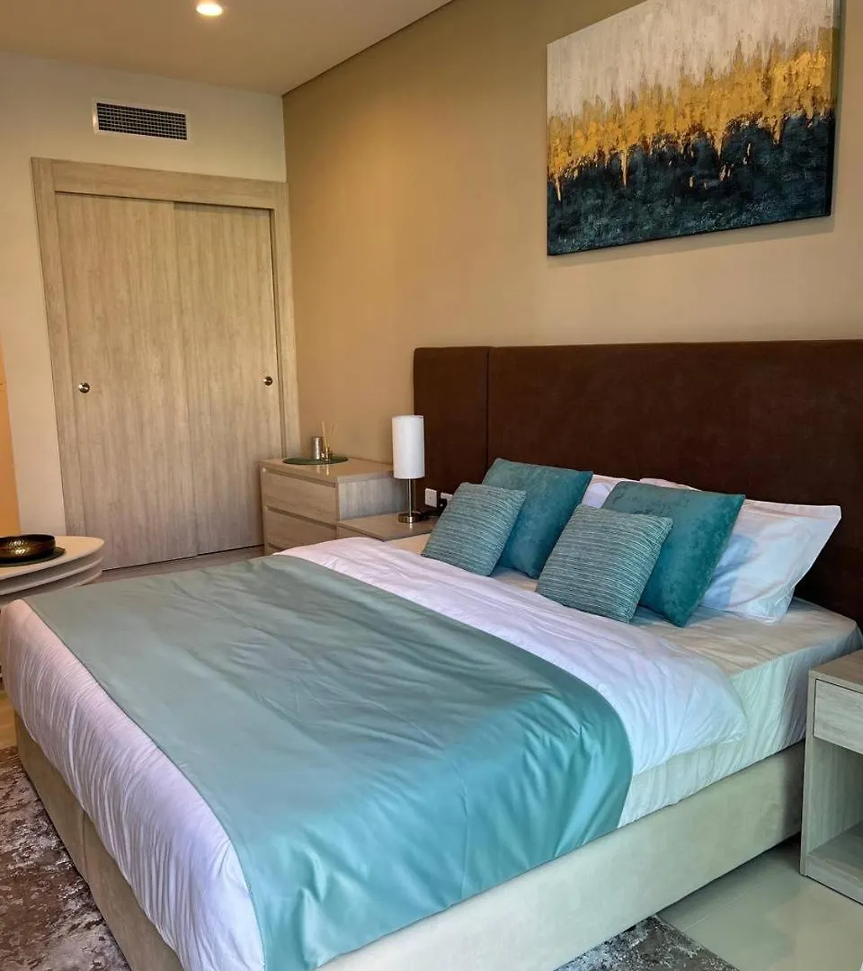 Seven Palm Residence With Private Beach And Infinity Pool, Palm Jumeirah Дубай