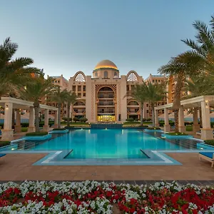 Апартаменты Simply Comfort In Sarai Palm Jumeirah, Дубай